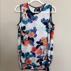 Vince Camuto Spring Floral Blouse - Size S